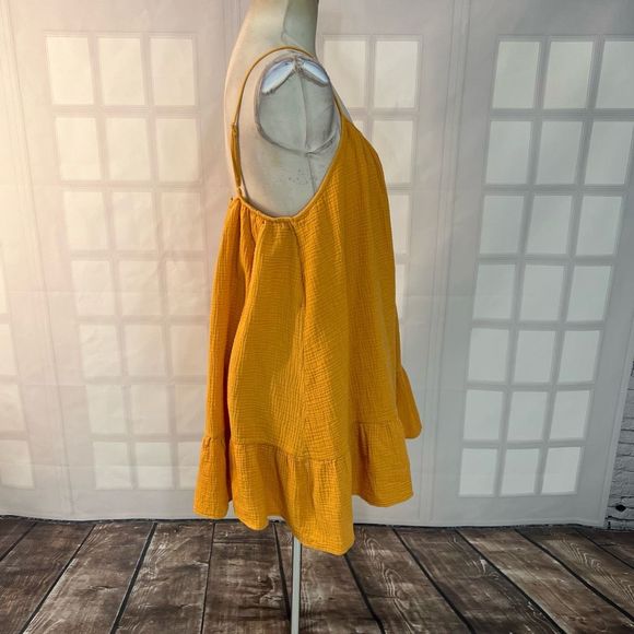 Lulu's Gold Halter Sundress Sleeveless Mini - Picture 4 of 10